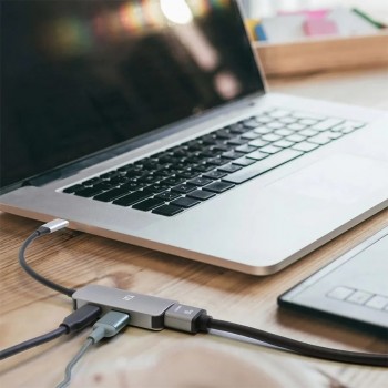 IQ USB-C to HDMI Adapter with USB 3.0 and USB-C PD Ports - 4K